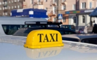 В Улан-Удэ обсуждение таксистов переросло в скандал. Собрались все - от «Яндекс Такси» и «Максима» до депутатов и ГИБДД